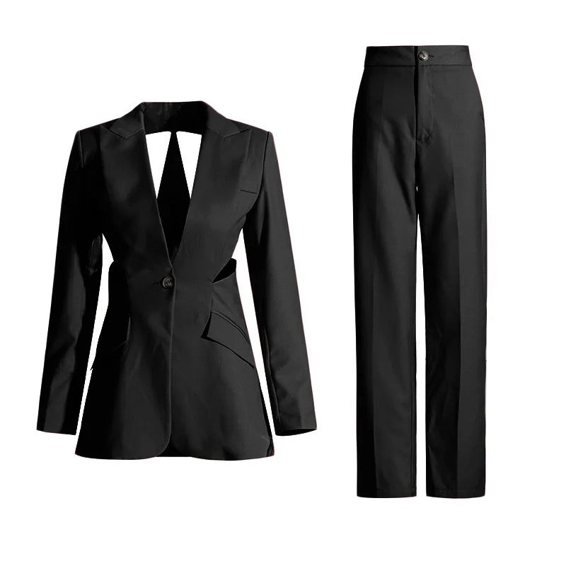 Trendy Women’s Blazer Suit