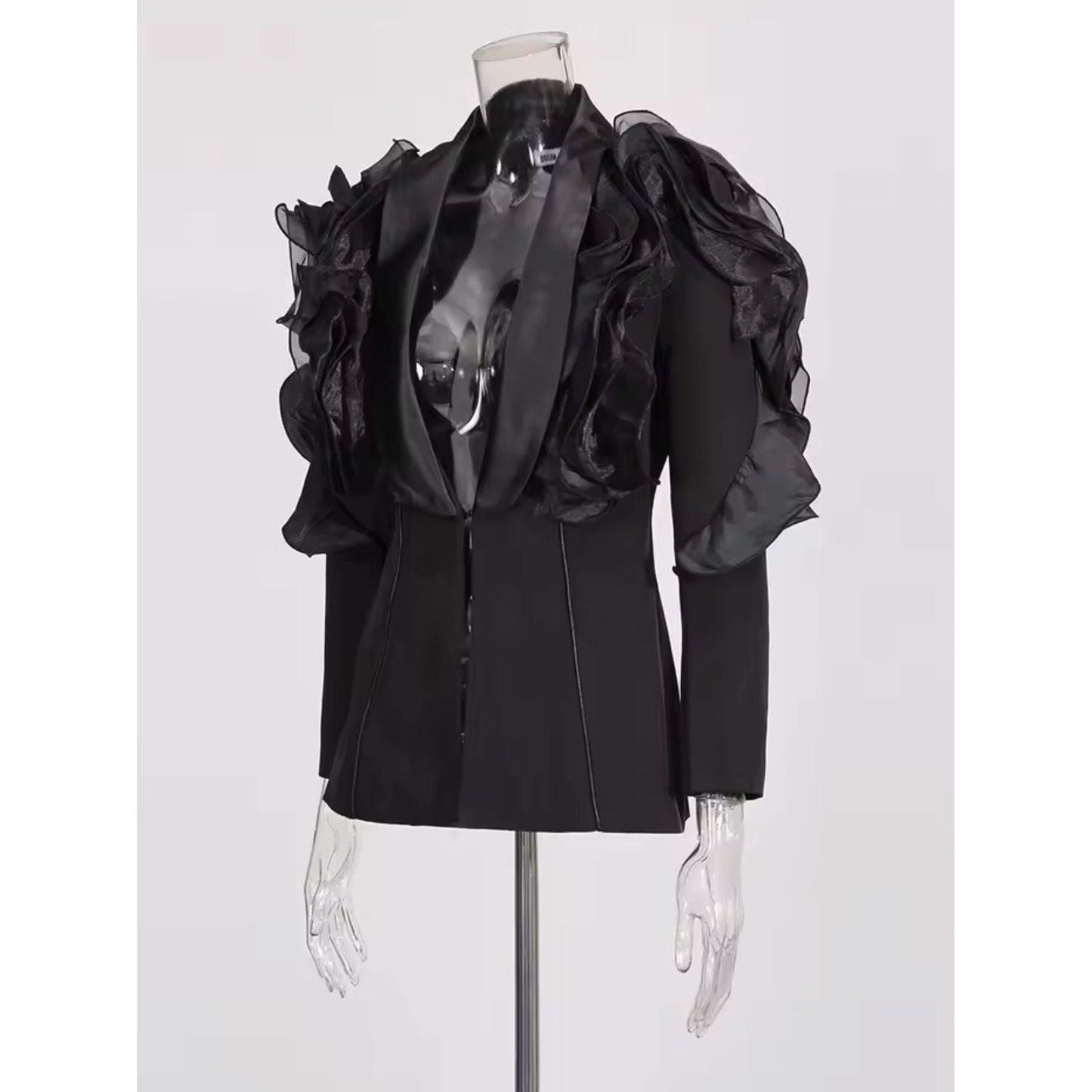 LUXURY CO. | RUFFLED ELEGANCE BLAZER ONLY LUXURY CO. FASHION BRAND